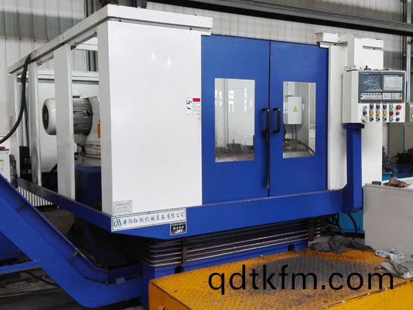 鉤尾(wei)框承(cheng)載麵加工機牀(chuang)